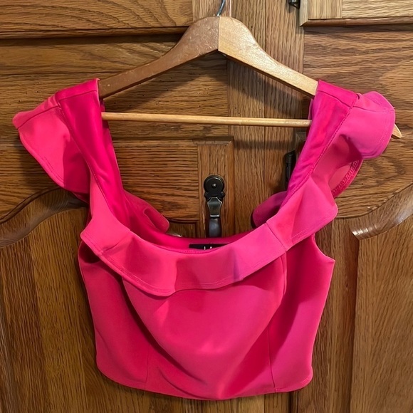 Lulus Ruffle Cropped Top - Picture 1 of 5